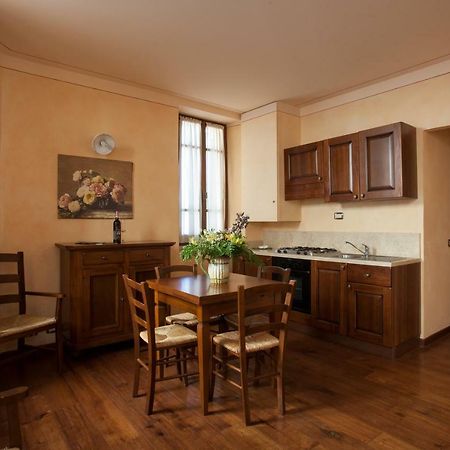 Residenza Palazzo Saloni Aparthotel Montalcino Ngoại thất bức ảnh