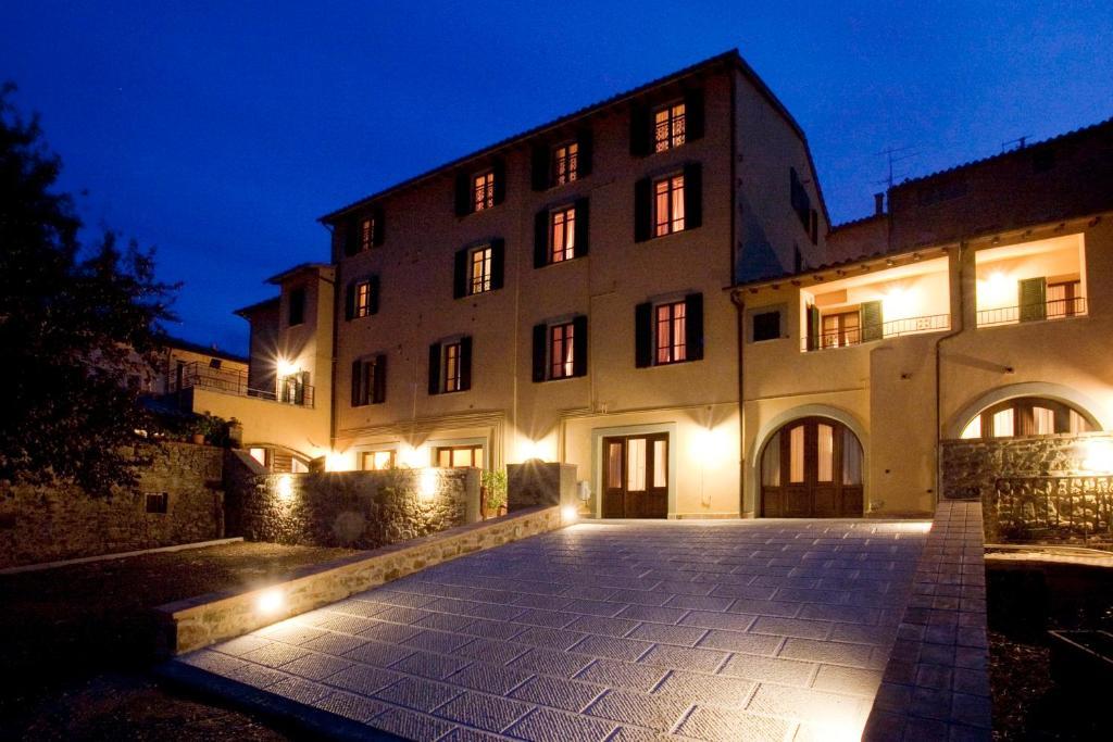 Residenza Palazzo Saloni Aparthotel Montalcino Ngoại thất bức ảnh