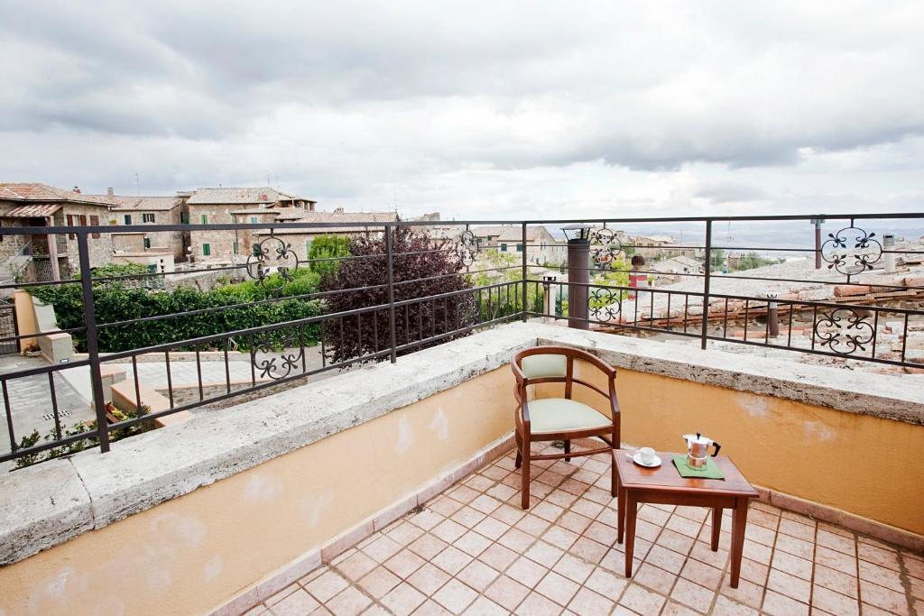 Residenza Palazzo Saloni Aparthotel Montalcino Phòng bức ảnh