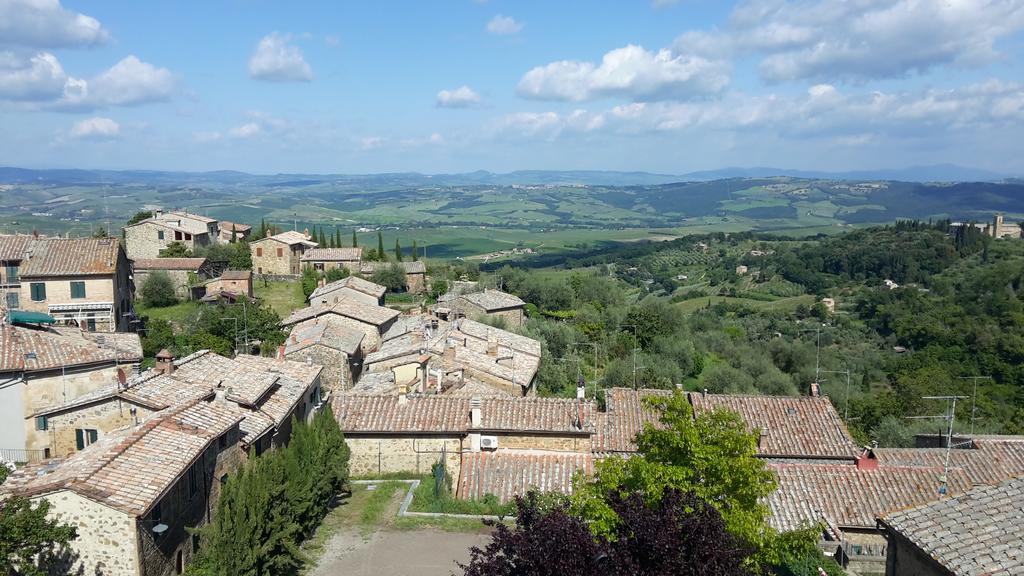 Residenza Palazzo Saloni Aparthotel Montalcino Ngoại thất bức ảnh