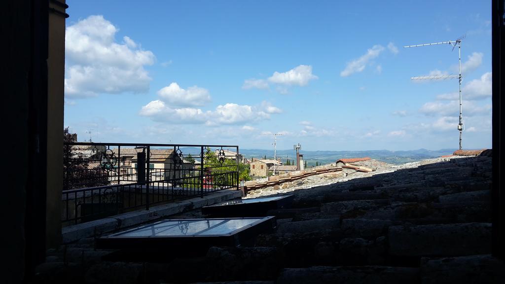 Residenza Palazzo Saloni Aparthotel Montalcino Ngoại thất bức ảnh