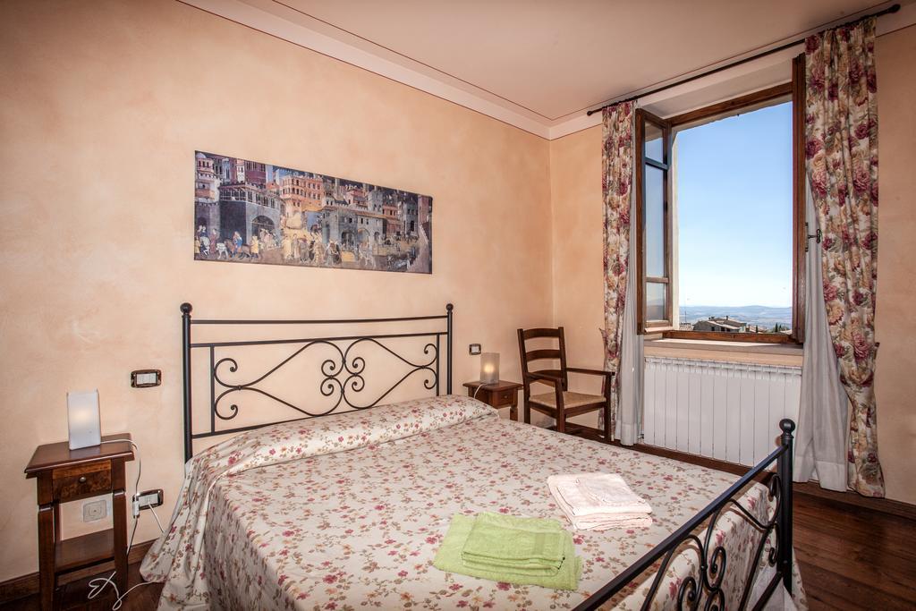 Residenza Palazzo Saloni Aparthotel Montalcino Ngoại thất bức ảnh
