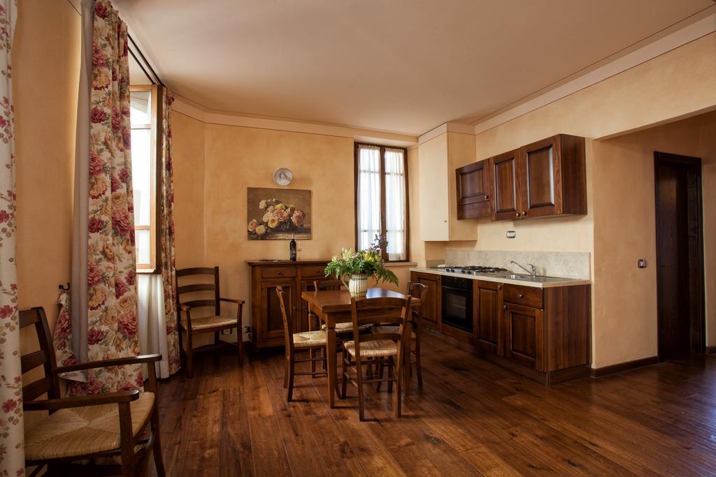 Residenza Palazzo Saloni Aparthotel Montalcino Ngoại thất bức ảnh