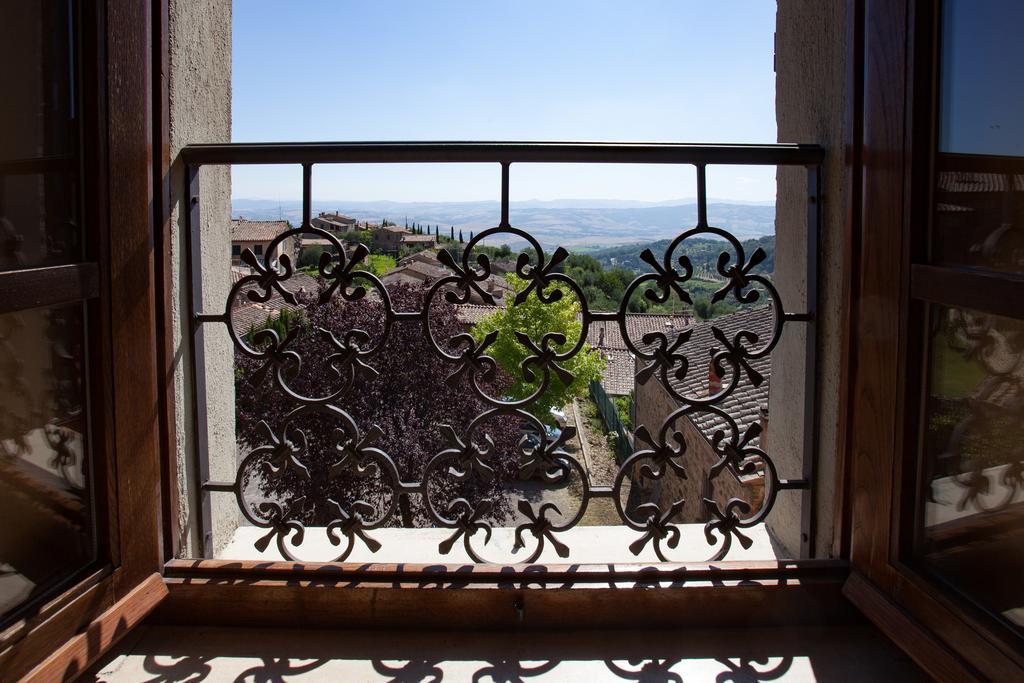 Residenza Palazzo Saloni Aparthotel Montalcino Ngoại thất bức ảnh
