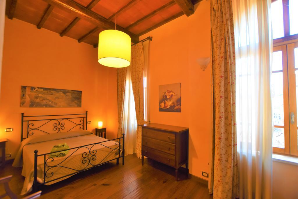 Residenza Palazzo Saloni Aparthotel Montalcino Ngoại thất bức ảnh